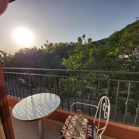 Villa Nadalina Сутоморе Экстерьер фото